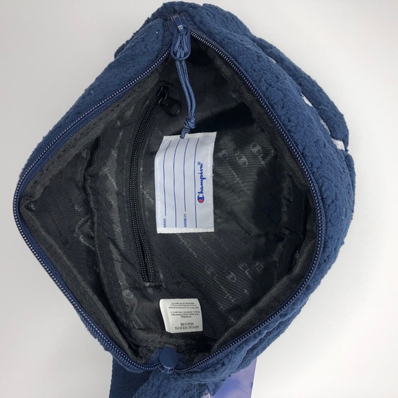 Champion Sherpa Prime Sling Bag - Picture 2 of 8